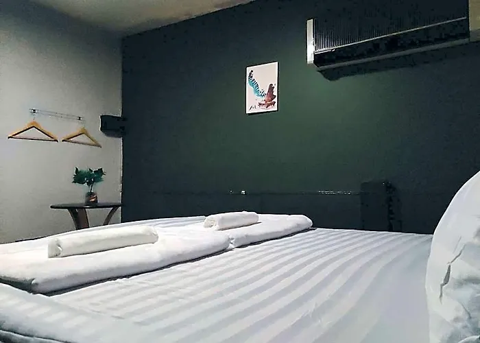 Access Hotel 3*